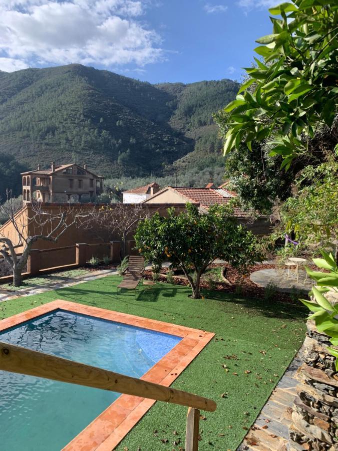 Caserio De Ovejuela Exterior foto